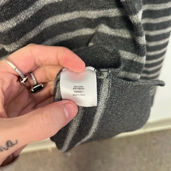 0124-137 Ana Grey striped Sweater - Picture 3 of 3